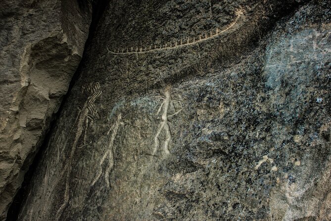 Gobustan, Mud volcanoes, Fire temple, Fire mountain PRIVATE TOUR - What the $89 price really includes