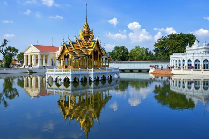 Grand Palace & Emerald Buddha Private Tour [Optional Luxury] - The Grand Palace’s royal courtyards
