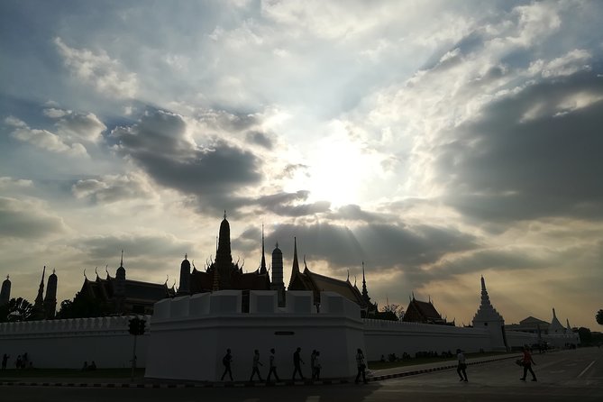 Grand Palace & Temples of Bangkok - Crossing to Wat Arun, the Temple of Dawn