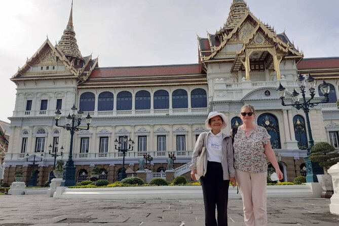 Grand Palace & Temples of Bangkok with experienced guide - Wat Pho and the reclining Buddha