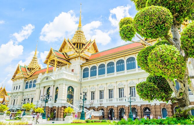 Grand Palace & Temples of Bangkok with experienced guide - Wat Arun across the river
