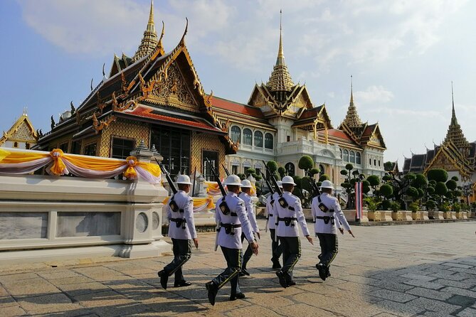 Grand Palace, Wat Phra Kaew, Wat Pho and Wat Arun Walking Tour From Bangkok - Wat Arun across the river