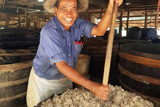 Grand Tour-Ek Phnom. Baset. Bamboo Train. Wat Banan. Phnom Sampov - Phnom Sampov and the Killing Caves