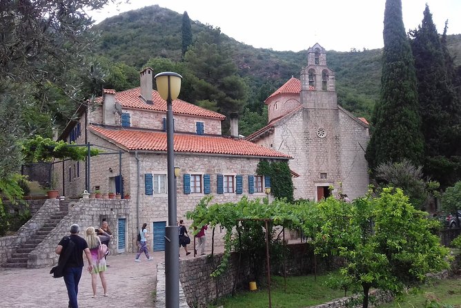 Great tour of coastal monasteries in Budva - Walking on the path of history! - Čelobrdo and the Wide View of Budva Bay