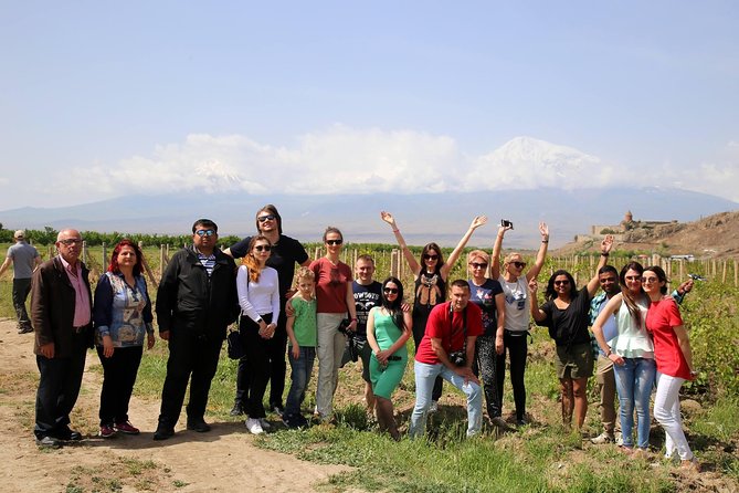 Group Tour: Shaki waterfall, Tatev monastery & ropeway, Hin Areni winery - Tatev Monastery and the missing viewpoint question