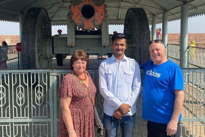 Guided Jaipur City Tour with Sunset - A full Jaipur day that mixes palaces with daily life