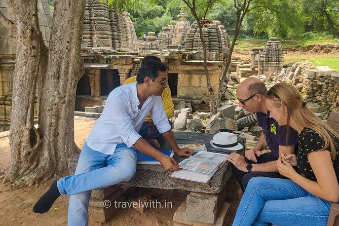 Guided tour of Bateshwar Temples Morena - Key points at a glance