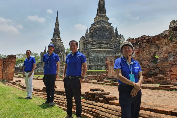 Half-Day Tour : PRIVATE Grand Palace & Temples - Yaowarat Chinatown, gold shops, and a change of pace