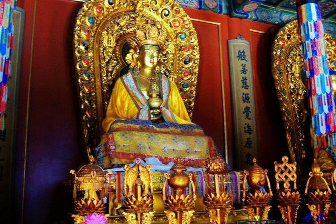 Half Day Tour To Lama Temple and Confucius Temple in Beijing - Monday planning: the important substitution