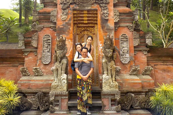 Half-Day Ubud Electric Cycling Tour to Tirta Empul Water Temple - Small details that make the morning easier