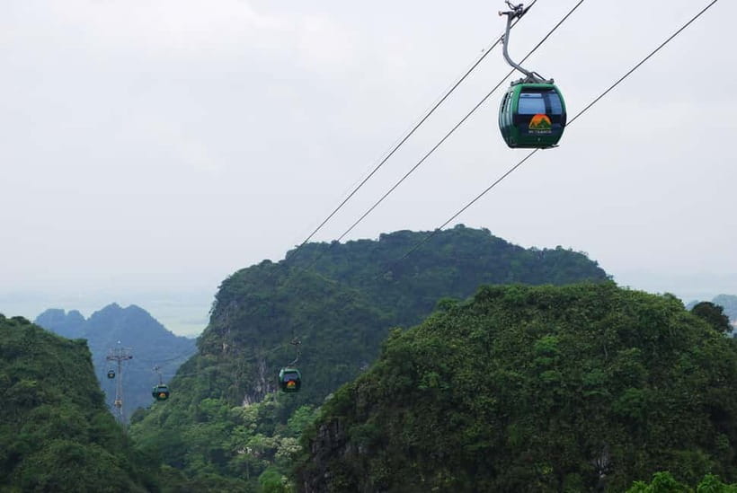 Hanoi: Perfume Pagoda Day Tour with Boat Ride & Cave Visit - The drive from Hanoi to Ben Duc Pier