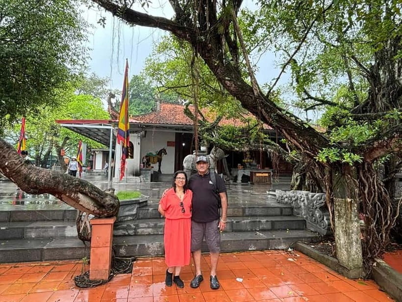 Hanoi: Perfume Pagoda Day Tour with Boat Ride & Cave Visit - The Yen Stream boat ride