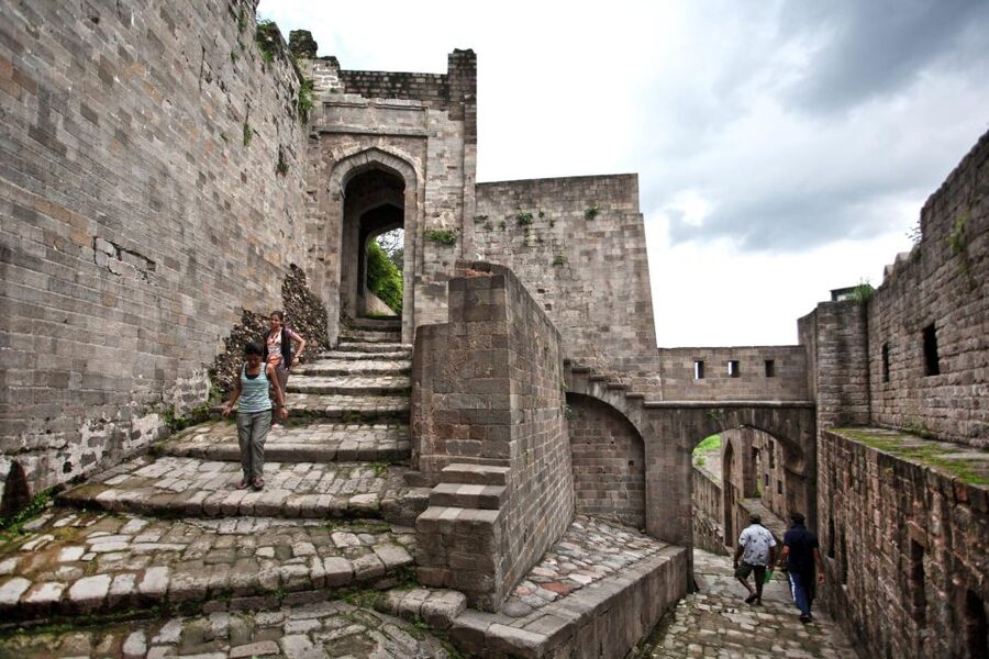 Historical Tour, Kangra fort &Rock cut temple from Dharmasla - Masroor Rock Cut Temple: the morning highlight