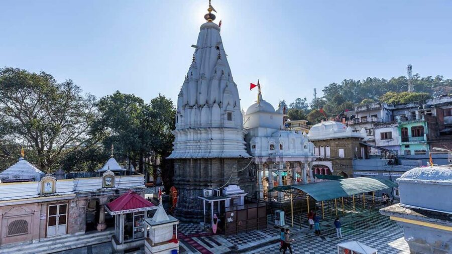 Historical Tour, Kangra fort &Rock cut temple from Dharmasla - Kangra Fort and the Katoch dynasty