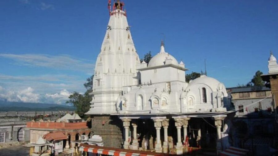 Historical Tour, Kangra fort &Rock cut temple from Dharmasla - Guides, language, and the human factor