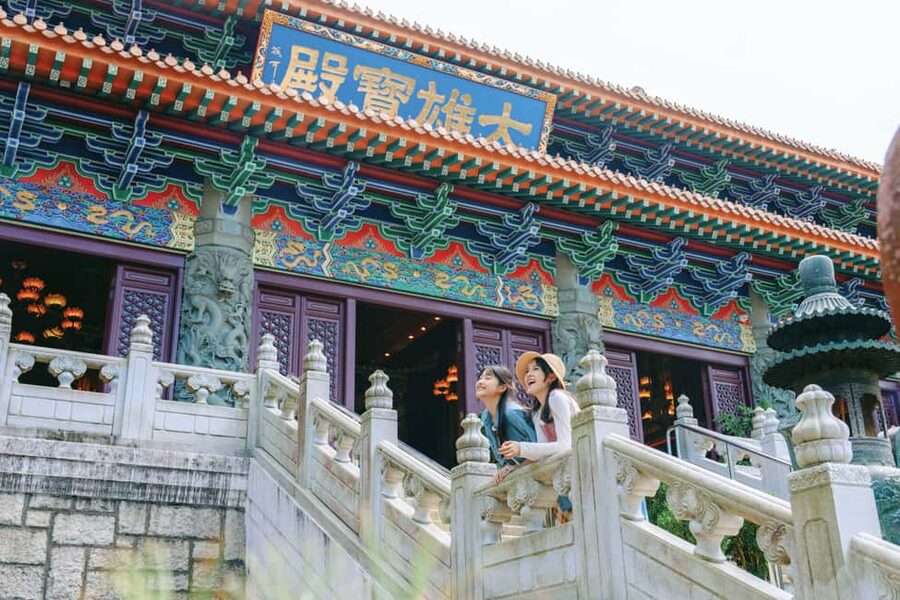 Hong Kong: Lantau Private Coach, Tai O & Big Buddha Tour - Starting at Tung Chung and riding toward Ngong Ping