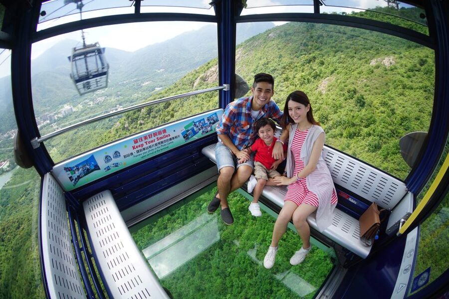 Hong Kong: Ngong Ping 360 Cable Car, Tai O & Big Buddha Tour - The Tai O boat ride and the chance of dolphins