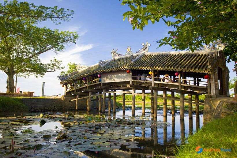 Hue City Motorbike Tour to Countryside, Pagoda & Royal Tombs - A countryside start at Thanh Toan Bridge