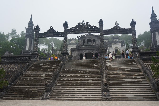 Hue: Dragon Boat, Perfume River, Pagoda & Royal Tomb Tour - Thuy Xuan Incense Village and a hands-on finish