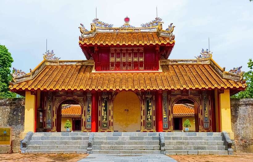 Hue: Explore the Royal City Customize with Dragon Boat - How long should you book?