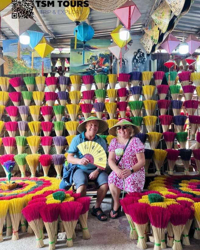 Hue: Royal Tombs Private Tour with 3 Best Tombs & Pagoda - What the five-hour schedule feels like