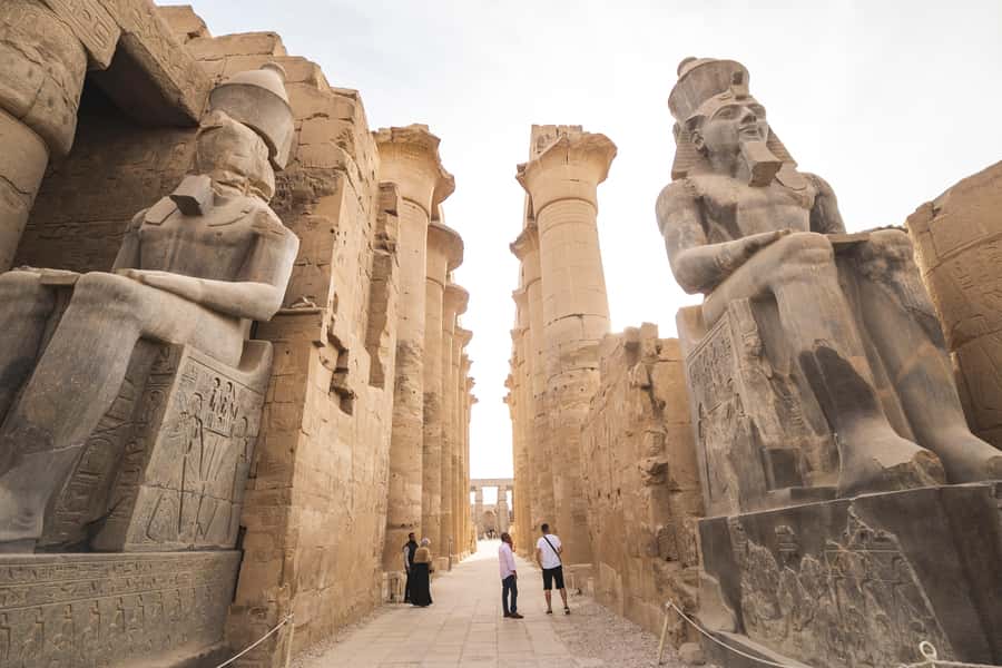Hurghada: Luxor Valley of The Kings, Karnak Temple & Lunch - Hatshepsut’s temple and the story of a female pharaoh