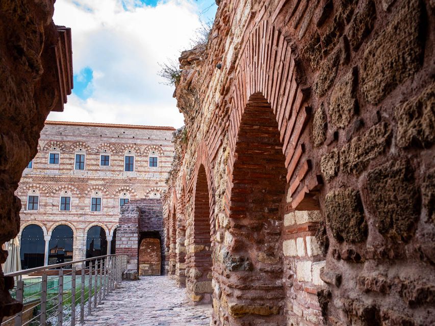 Istanbul Ancient Monasteries Full-Day Tour with Lunch - Lunch and public transport make the day easier