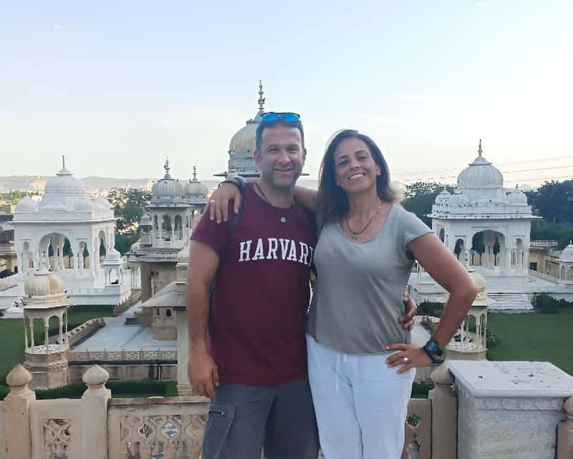 Jaipur: Explore City Sights, Amber Fort & Monkey Temple - A final walk through the Pink City