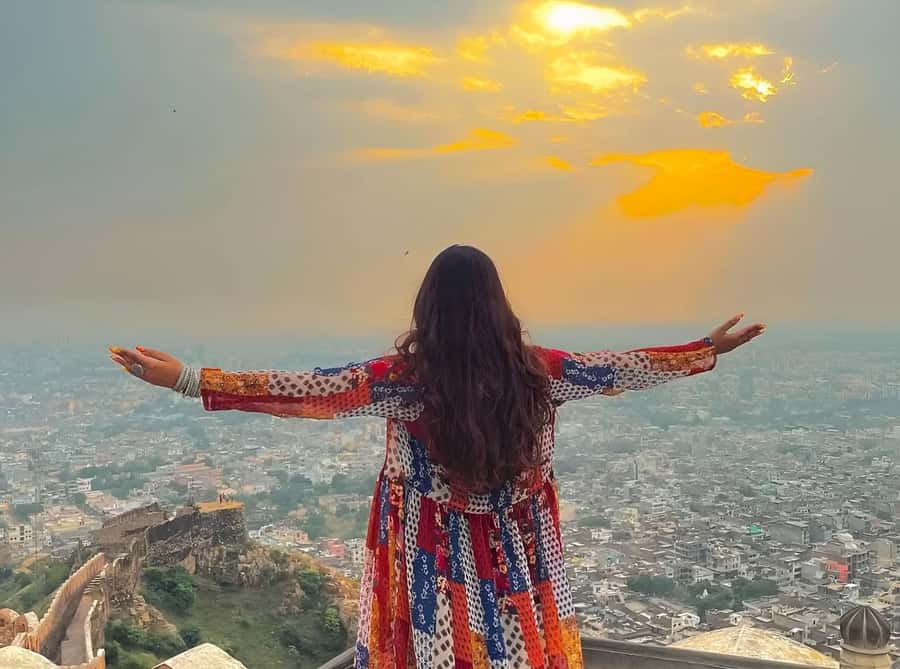 Jaipur: Tour with Nahargarh Sunrise or Monkey Temple Sunset - Sunrise at Nahargarh Fort for Jaipur from above