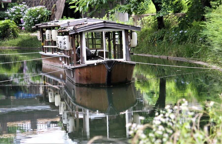 Japanese Sake Breweries Tour in Kyoto Fushimi - Fushimi Yume Hyakushu and sake ice cream