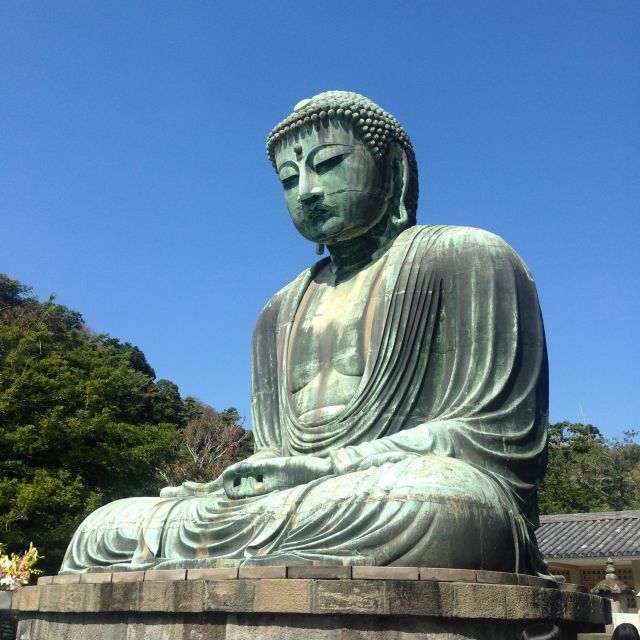 Kamakura: Great Buddha, Hase Temple, & Komachi Street Tour - The Great Buddha at Kotoku-in