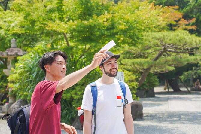 Kamakura Historical Walking Tour with the Great Buddha - The guides and the small-group advantage