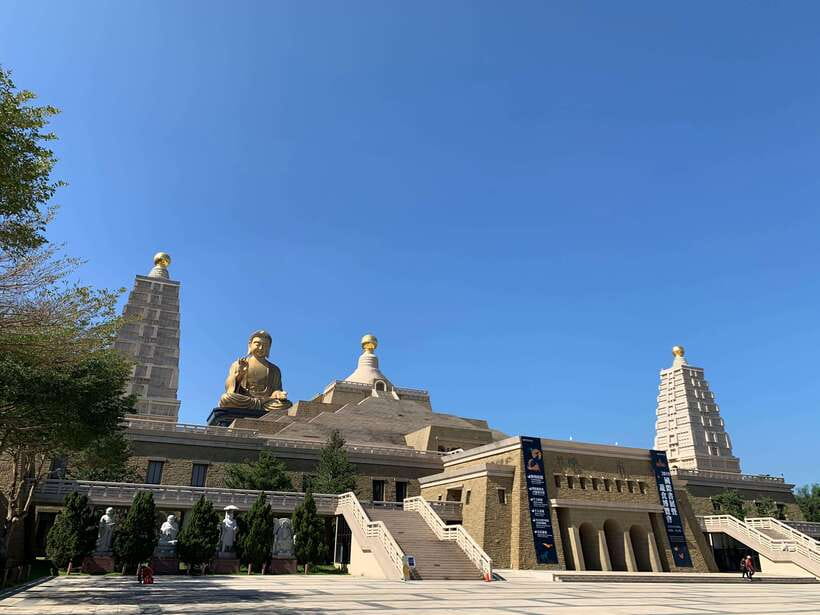 Kaohsiung: Private City Tour with Fo Guang Shan Museum - FAQ