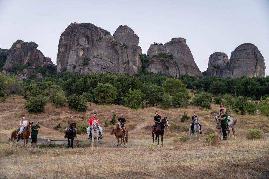 Kastraki: Meteora Morning Horse Riding with Monastery Visit - How the horses affect the experience
