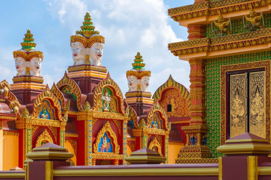 Khao Lak: 3 Temples Full Day Tour w/Lunch & Hotel Transfer - Who will enjoy this temple day most?