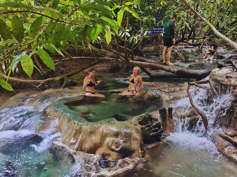 Ko Lanta: Full Day Emerald Pool&Hot Spring With Tiger Temple - Lunch breaks up the water stops