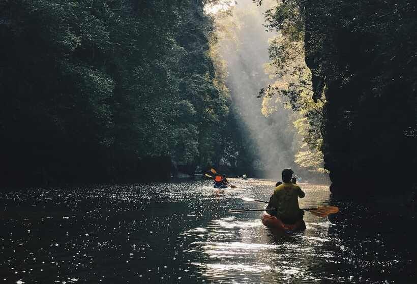 Krabi: Emerald Pool, Hot Waterfall, & Tiger Cave Temple Tour - Who will enjoy this tour most