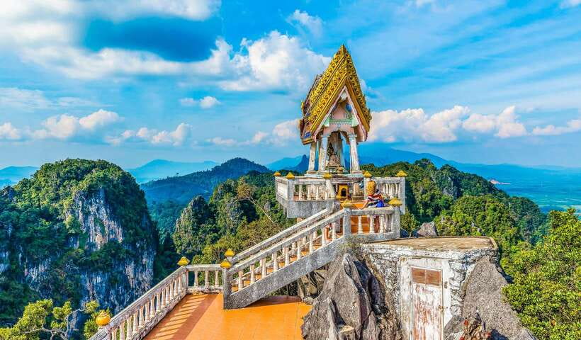 Krabi: Tiger Cave Temple, Emerald Pool and Hot Springs Tour - Who should book this experience