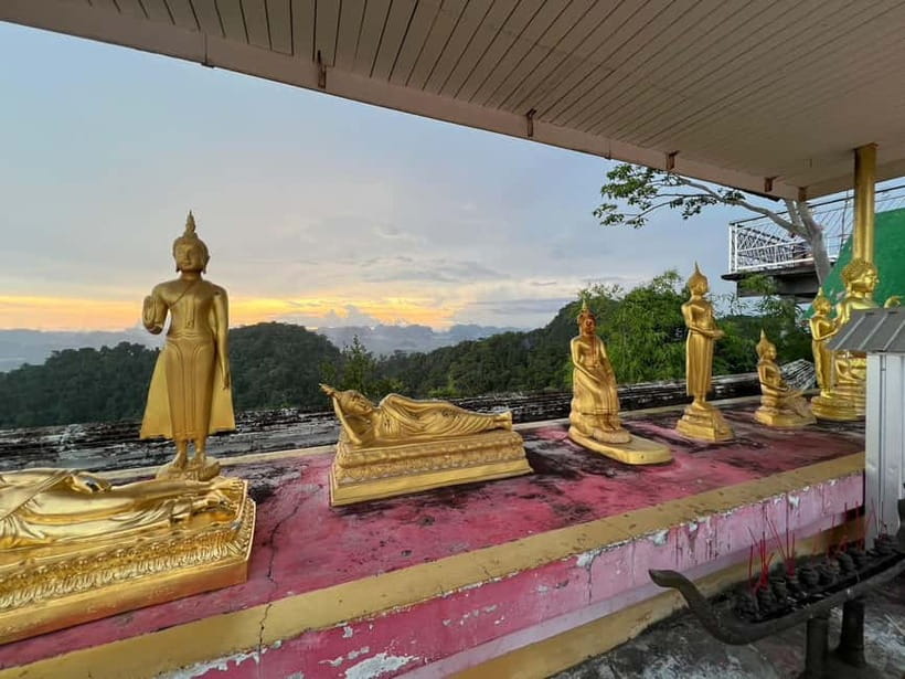Krabi: Tiger Cave Temple Sunset Tour - Guides, stories, and the value of going with a group