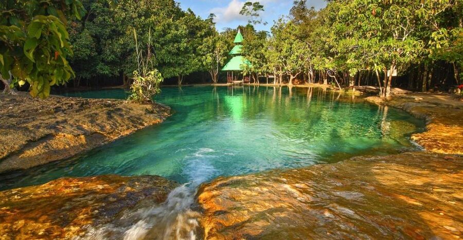 Krabi: Tiger Temple, Hot Springs & Crystal Pool Jungle Tour - Soaking at the 40°C hot spring waterfall