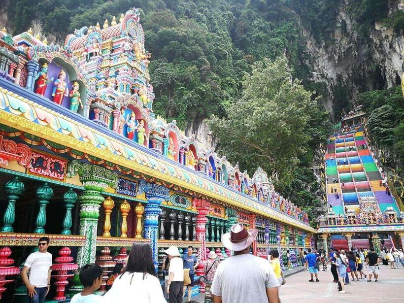 Kuala Lumpur: Batu Caves, Thean Hou Temple & National Mosque - Should you book this Kuala Lumpur cultural tour?