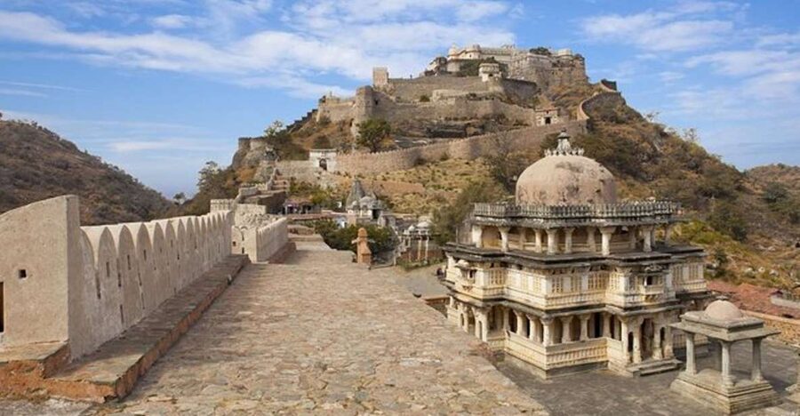 Kumbhalgarh Fort and Jain Temple from Jodhpur To Udaipur - A private car with a useful level of flexibility