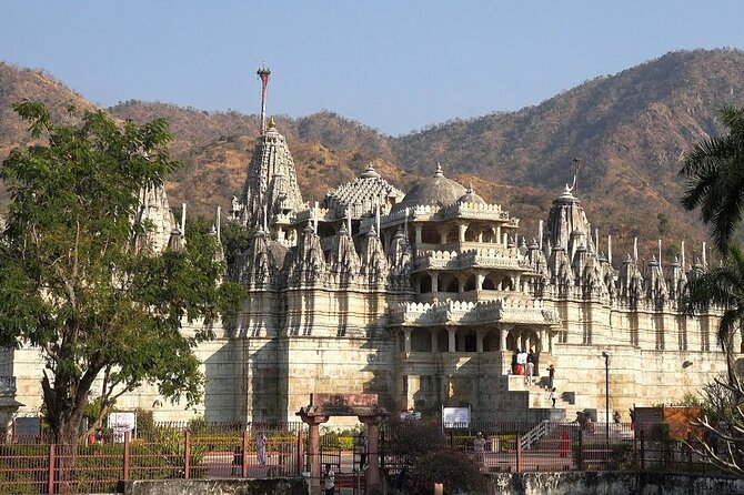 Kumbhalgarh & Ranakpur Day Trip from Udaipur with Guide and Lunch - A quieter change of mood at Ranakpur