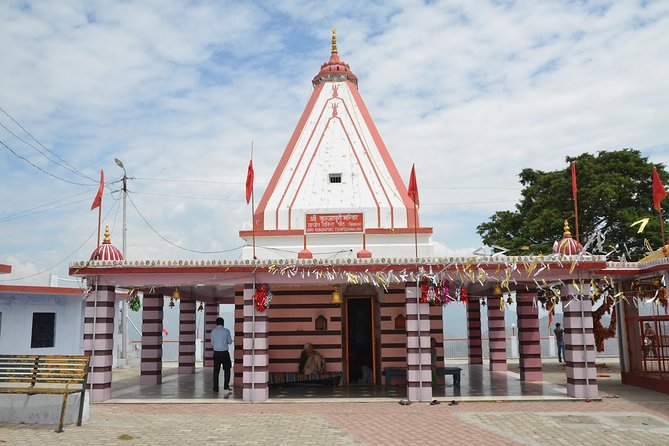 Kunjapuri Temple Sunrise Trek With Professional Guide - Sunrise above Rishikesh at Kunjapuri Temple