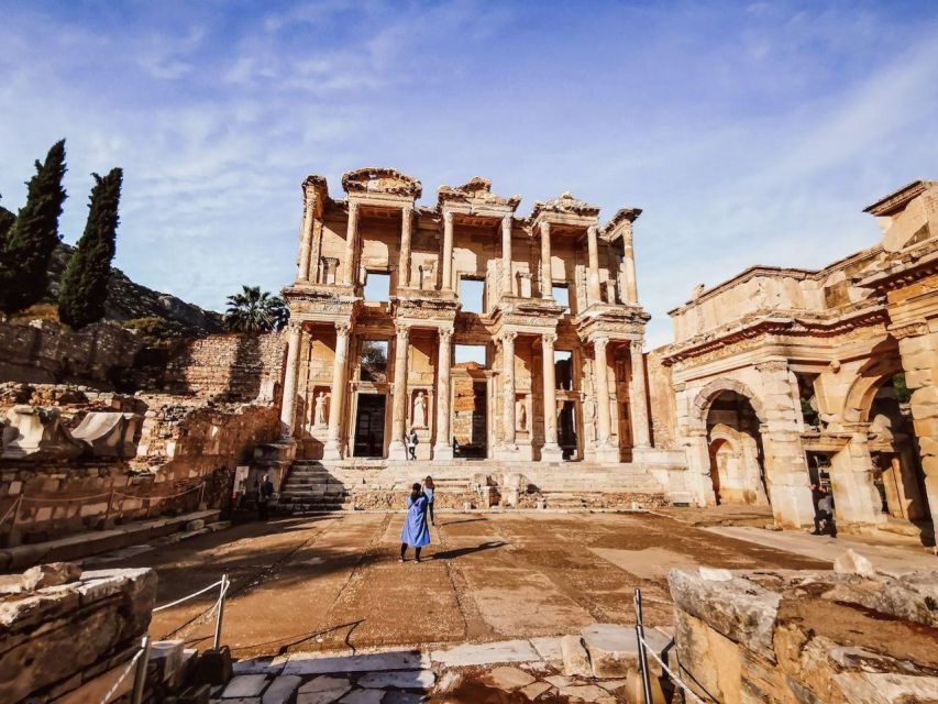 KUSADASI PORT: House of Mary, Ephesus and Atemis Temple Tour - Ephesus: two hours on the marble streets