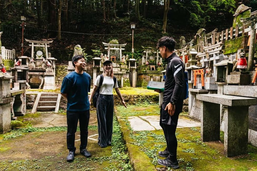 Kyoto: 3-Hour Fushimi Inari Shrine Hidden Hiking Tour - Descending by forest trails to the famous gates