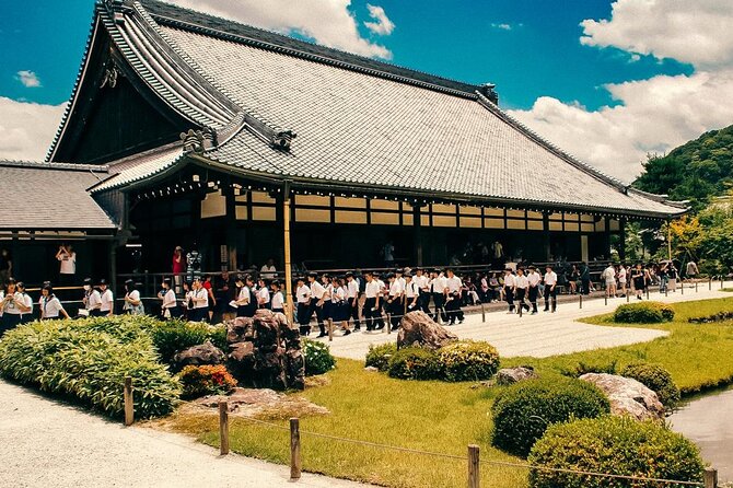 Kyoto: Arashiyama Bamboo Forest, Monkeys, Matcha & Temple Tour - A matcha pause with local flavor