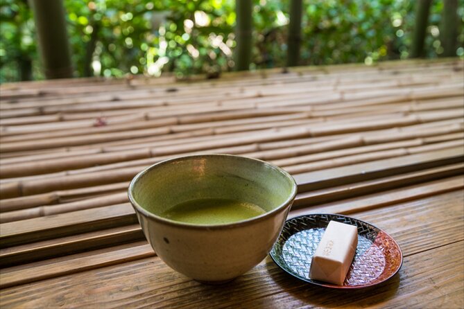 Kyoto: Arashiyama Bamboo, Temple, Matcha, Monkeys & secret spots - Tenryu-ji, the dragon pond, and temple details