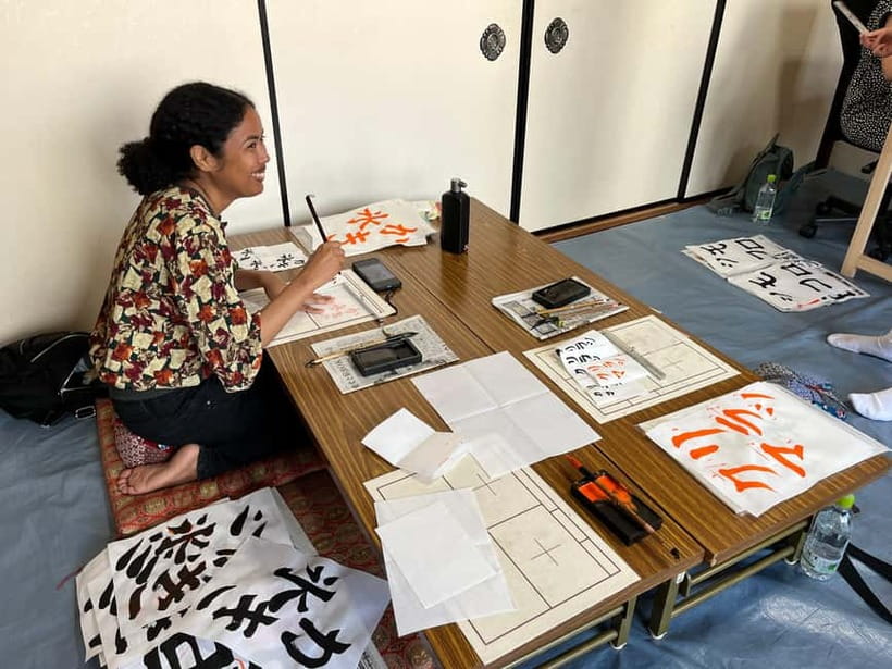 Kyoto: Calligraphy class at Buddhist temple in city center - Why the final kanji takes patience