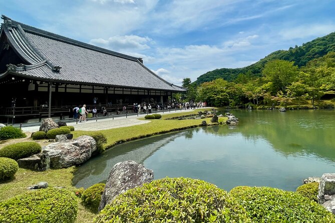 Kyoto Early Bird English Tour: Fushimi-Inari and Arashiyama - Riding Kyoto’s trains as part of the tour